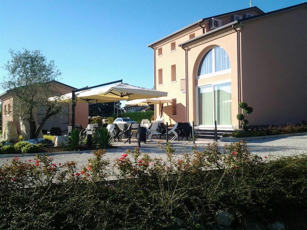 Agrialloggi La Palazzina Curtarolo Dış mekan fotoğraf